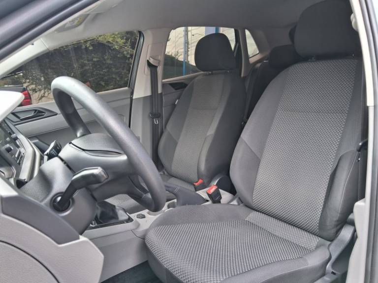 VOLKSWAGEN - POLO - 2018/2018 - Cinza - R$ 68.900,00
