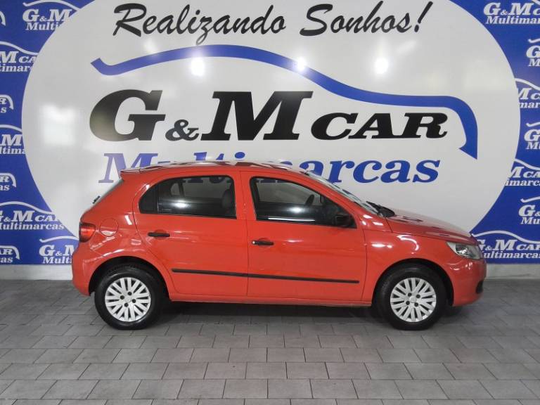 VOLKSWAGEN - GOL - 2011/2012 - Vermelha - R$ 27.400,00