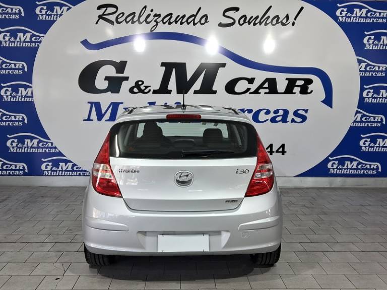 HYUNDAI - I30 - 2010/2011 - Prata - R$ 44.900,00