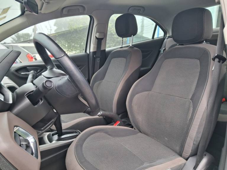 CHEVROLET - PRISMA - 2015/2015 - Branca - R$ 57.900,00