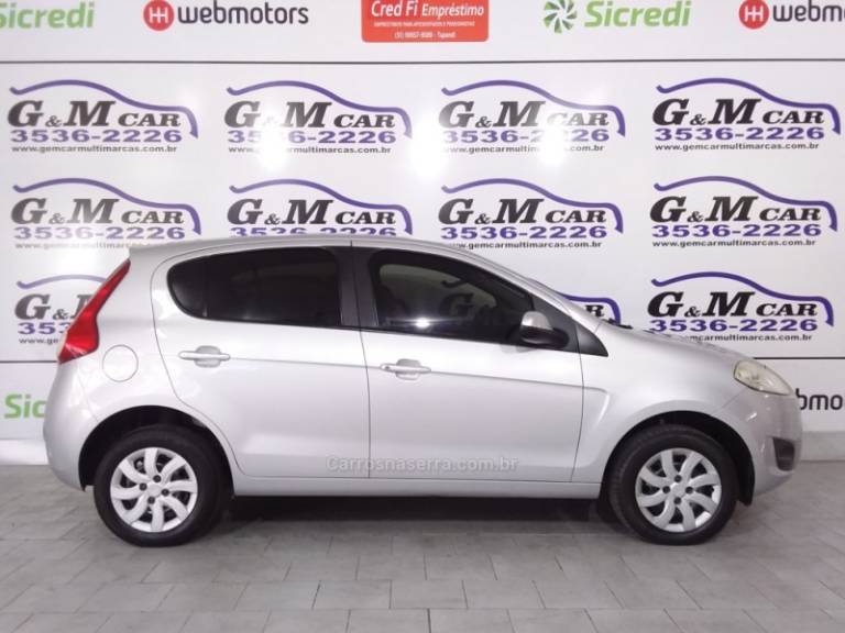 FIAT - PALIO - 2012/2013 - Prata - R$ 34.900,00