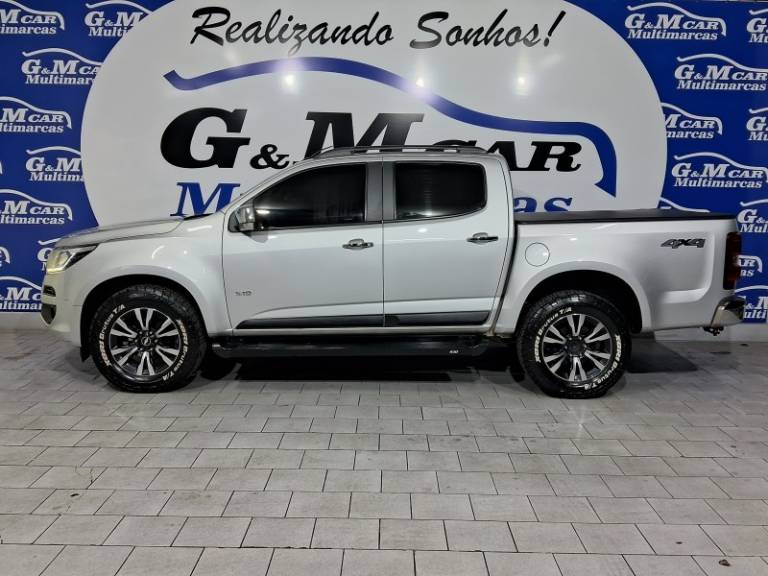 CHEVROLET - S10 - 2020/2020 - Prata - R$ 153.900,00