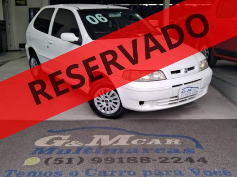 FIAT - PALIO - 2005/2006 - Branca - R$ 15.900,00