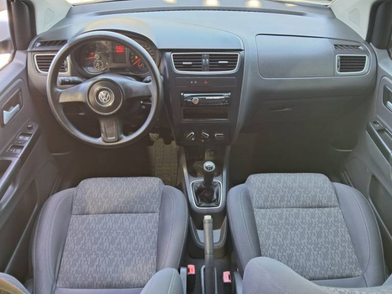 VOLKSWAGEN - FOX - 2012/2013 - Branca - R$ 40.900,00