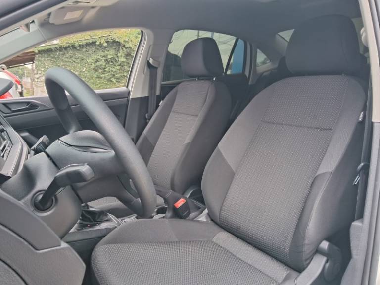 VOLKSWAGEN - VIRTUS - 2020/2021 - Branca - R$ 81.900,00