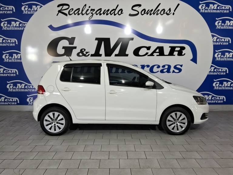 VOLKSWAGEN - FOX - 2015/2015 - Branca - R$ 45.900,00
