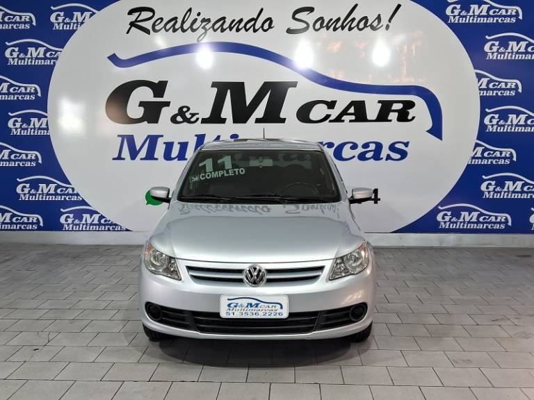 VOLKSWAGEN - VOYAGE - 2010/2011 - Prata - R$ 33.900,00