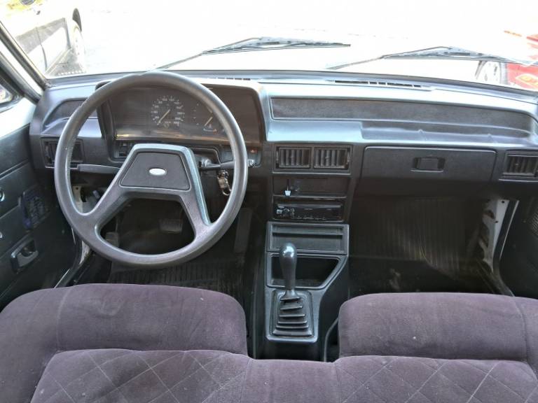 FORD - PAMPA - 1994/1994 - Branca - R$ 22.900,00