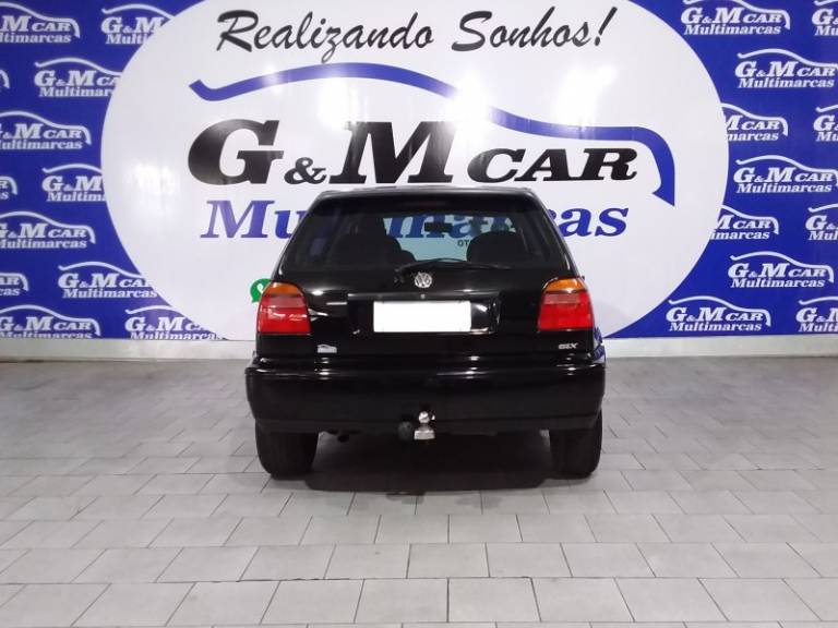 VOLKSWAGEN - GOLF - 1996/1997 - Preta - R$ 23.900,00