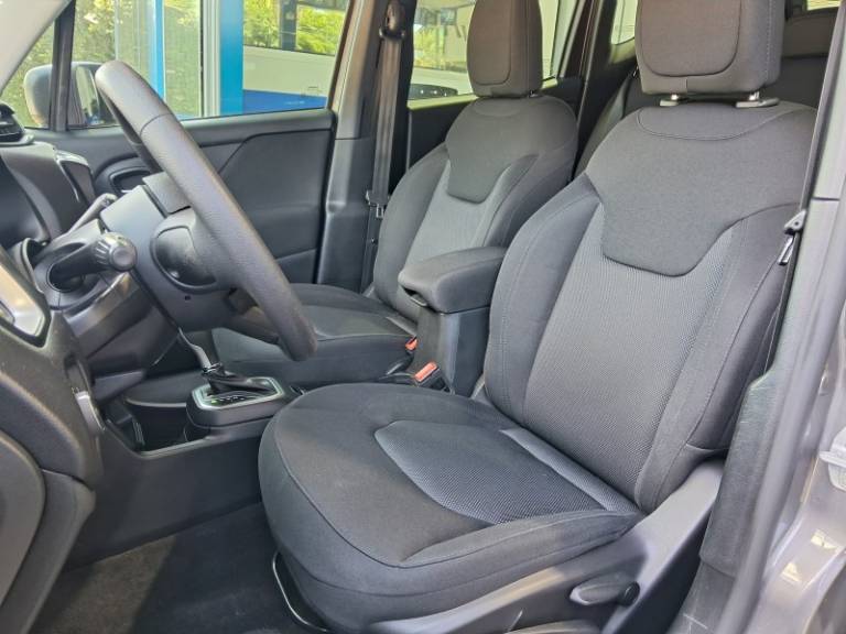 JEEP - RENEGADE - 2020/2021 - Cinza - R$ 82.900,00