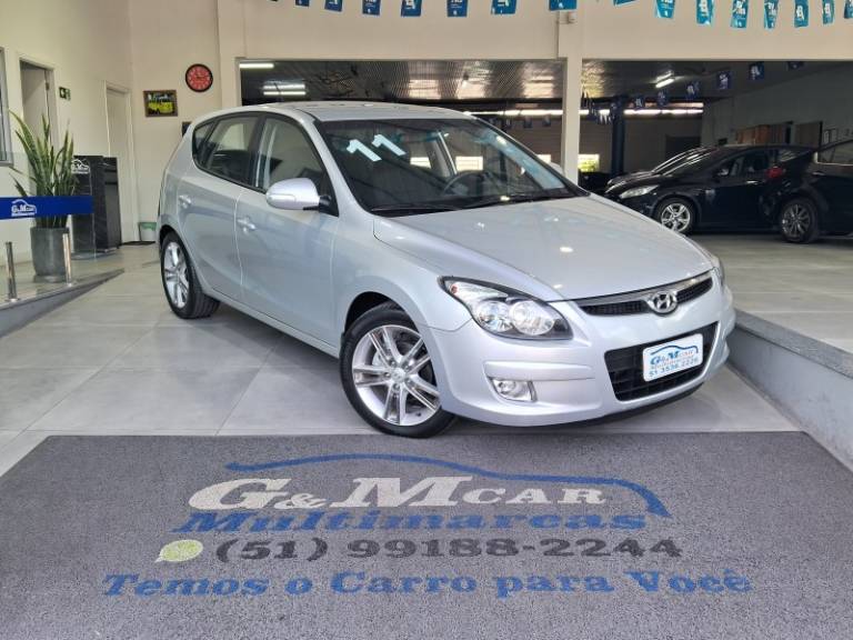 HYUNDAI - I30 - 2010/2011 - Prata - R$ 44.900,00
