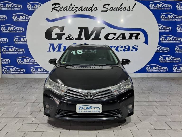 TOYOTA - COROLLA - 2015/2016 - Preta - R$ 87.900,00