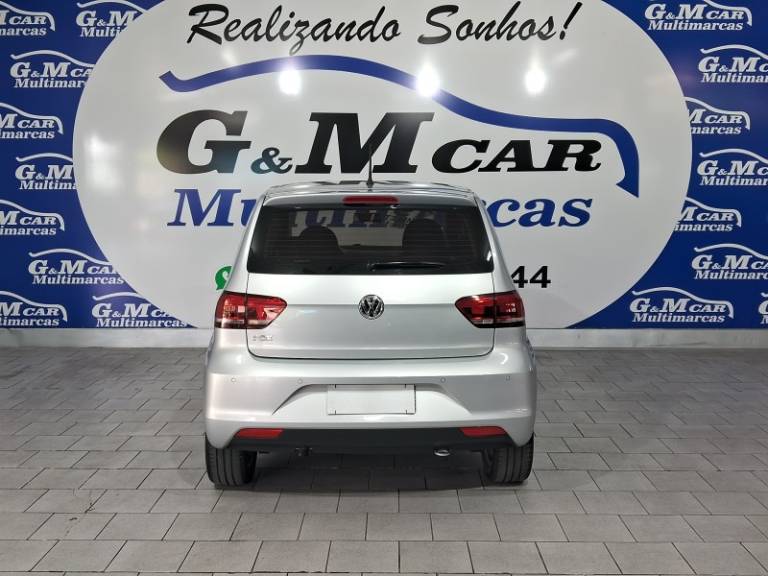 VOLKSWAGEN - FOX - 2018/2019 - Prata - R$ 61.900,00