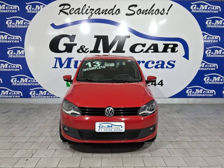 VOLKSWAGEN - FOX - 2012/2013 - Vermelha - R$ 36.900,00
