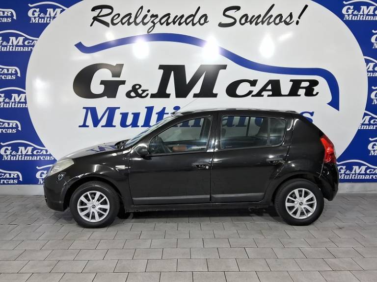 RENAULT - SANDERO - 2008/2009 - Preta - R$ 27.900,00