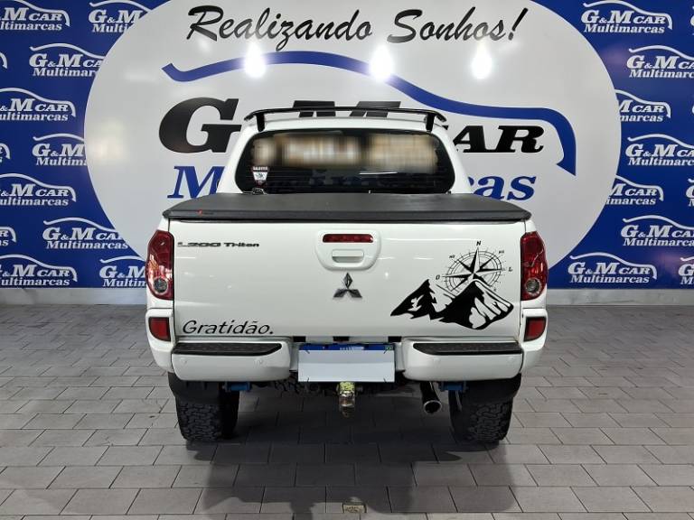 MITSUBISHI - L200 TRITON - 2013/2013 - Branca - R$ 105.900,00
