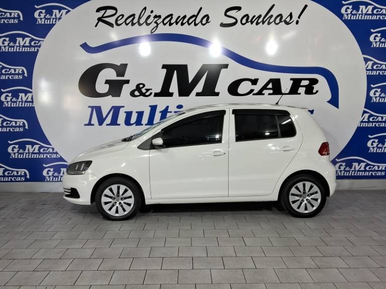 VOLKSWAGEN - FOX - 2015/2015 - Branca - R$ 45.900,00