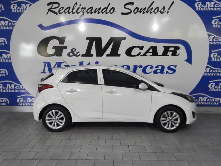 HYUNDAI - HB20 - 2013/2014 - Branca - R$ 42.900,00