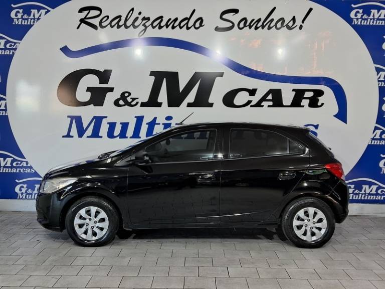 CHEVROLET - ONIX - 2015/2016 - Preta - R$ 47.900,00