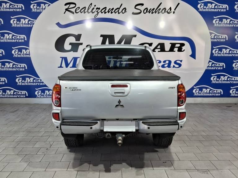 MITSUBISHI - L200 TRITON - 2009/2009 - Prata - R$ 88.900,00