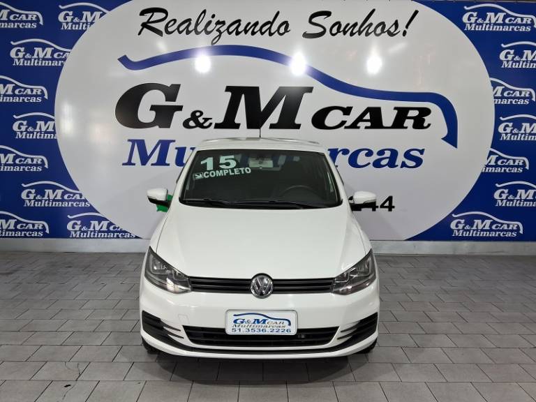 VOLKSWAGEN - FOX - 2015/2015 - Branca - R$ 45.900,00