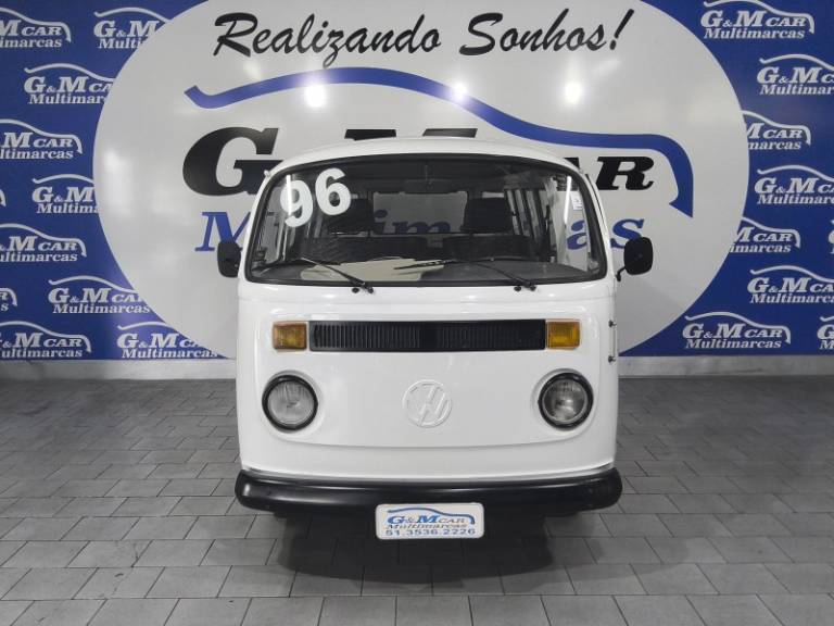 VOLKSWAGEN - KOMBI - 1995/1996 - Branca - R$ 29.900,00