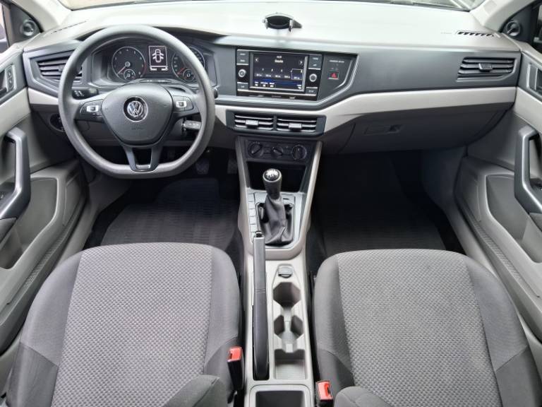 VOLKSWAGEN - POLO - 2018/2018 - Cinza - R$ 68.900,00