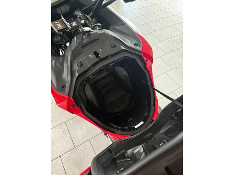 HONDA - NC 750X - 2024/2024 - Vermelha - R$ 55.900,00