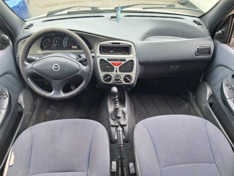 FIAT - PALIO - 2001/2001 - Branca - R$ 14.900,00