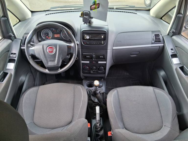FIAT - IDEA - 2012/2013 - Branca - R$ 34.900,00