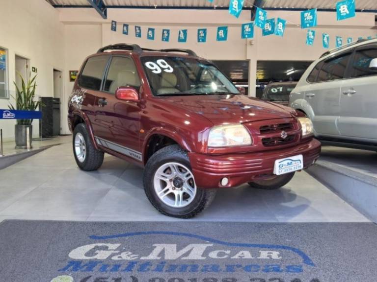 SUZUKI - GRAND VITARA - 1998/1999 - Vermelha - R$ 37.900,00