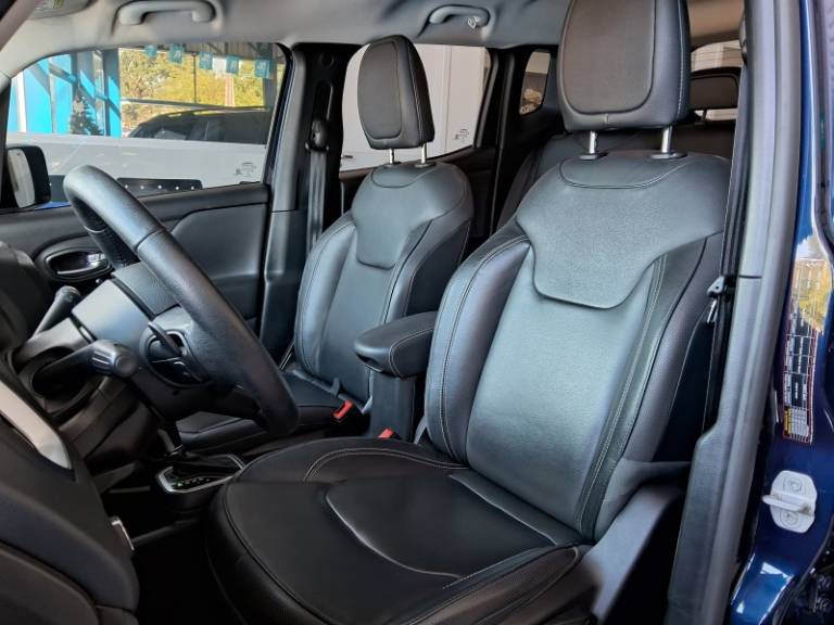 JEEP - RENEGADE - 2021/2021 - Azul - R$ 105.900,00