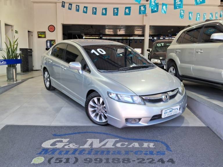 HONDA - CIVIC - 2010/2010 - Prata - R$ 49.900,00