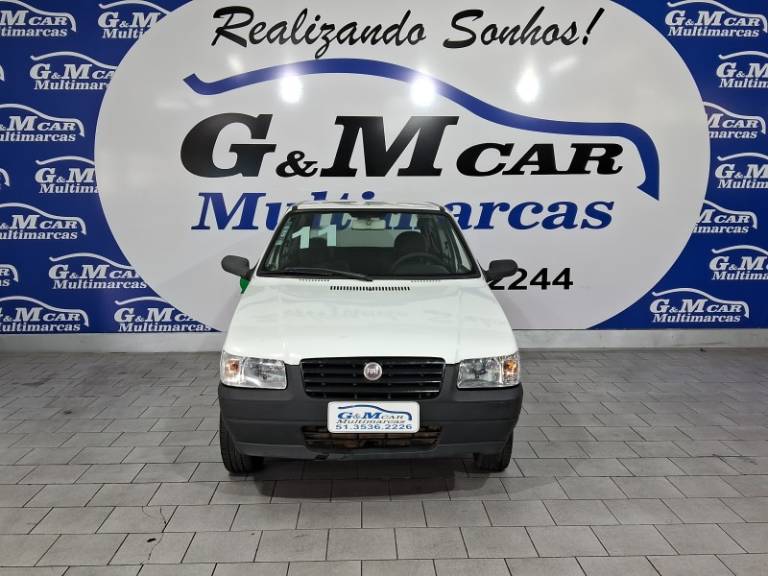 FIAT - UNO - 2010/2011 - Branca - R$ 18.900,00