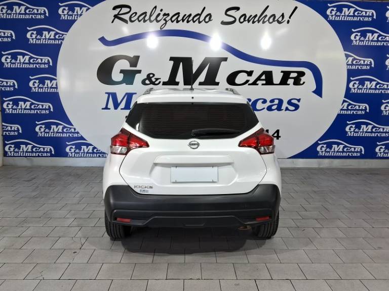 NISSAN - KICKS - 2018/2019 - Branca - R$ 85.900,00