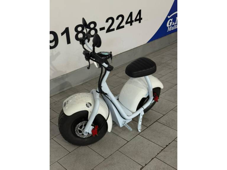 TUI - 1000W - 2025/2025 - Branca - R$ 7.800,00