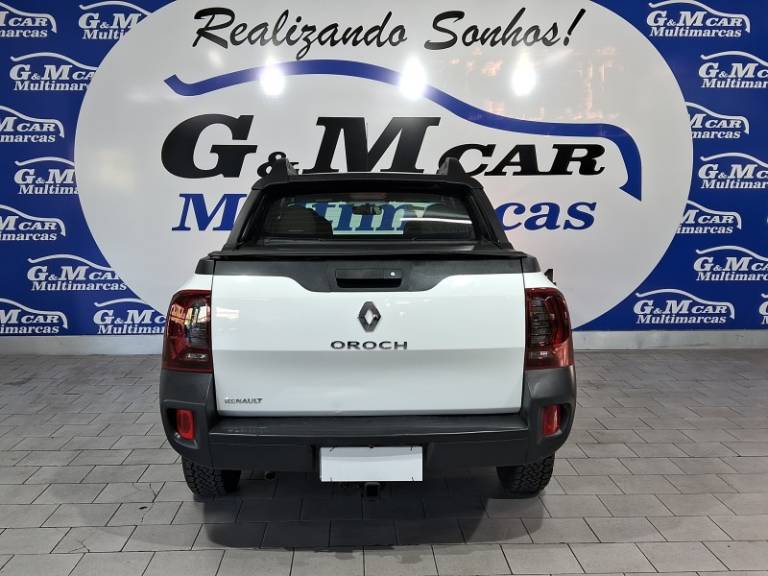 RENAULT - OROCH - 2016/2017 - Branca - R$ 73.900,00