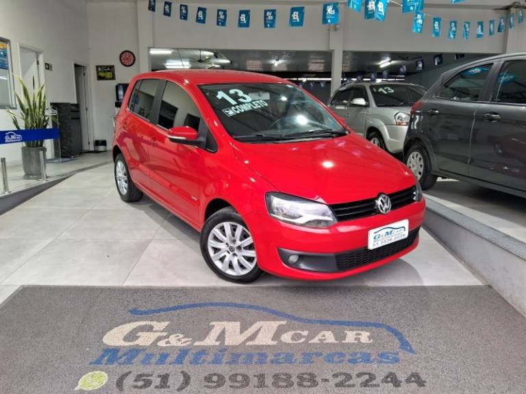 VOLKSWAGEN - FOX - 2012/2013 - Vermelha - R$ 36.900,00
