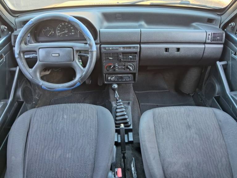FIAT - UNO - 1995/1996 - Azul - R$ 9.900,00