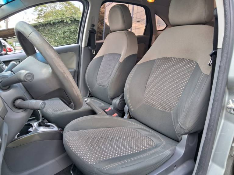FIAT - GRAND SIENA - 2013/2014 - Cinza - R$ 34.900,00