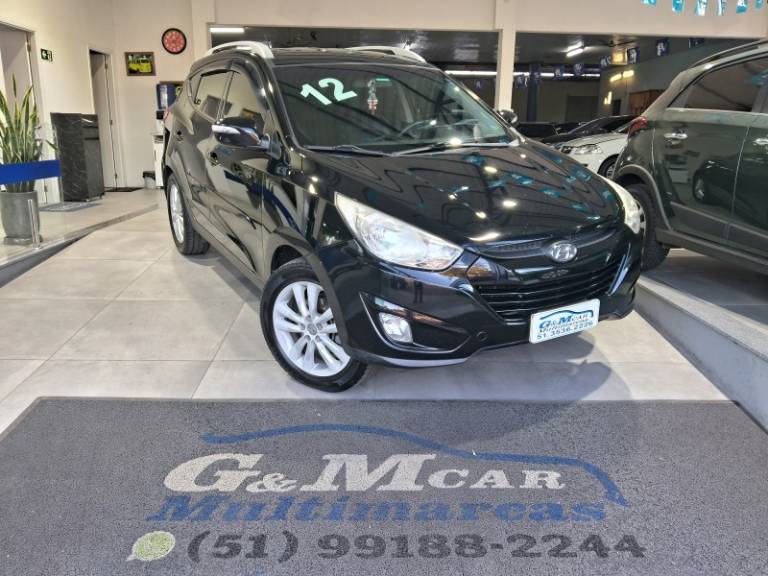 HYUNDAI - IX35 - 2011/2012 - Preta - R$ 64.900,00