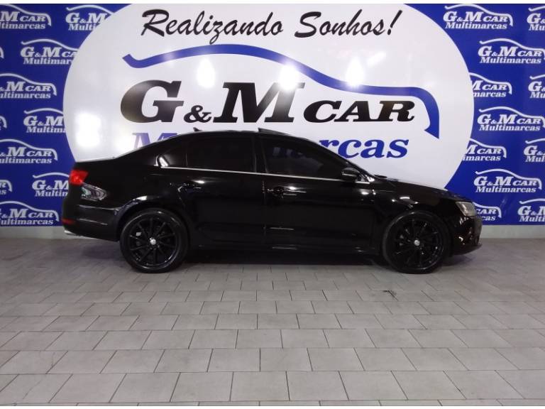 VOLKSWAGEN - JETTA - 2013/2014 - Preta - R$ 74.900,00