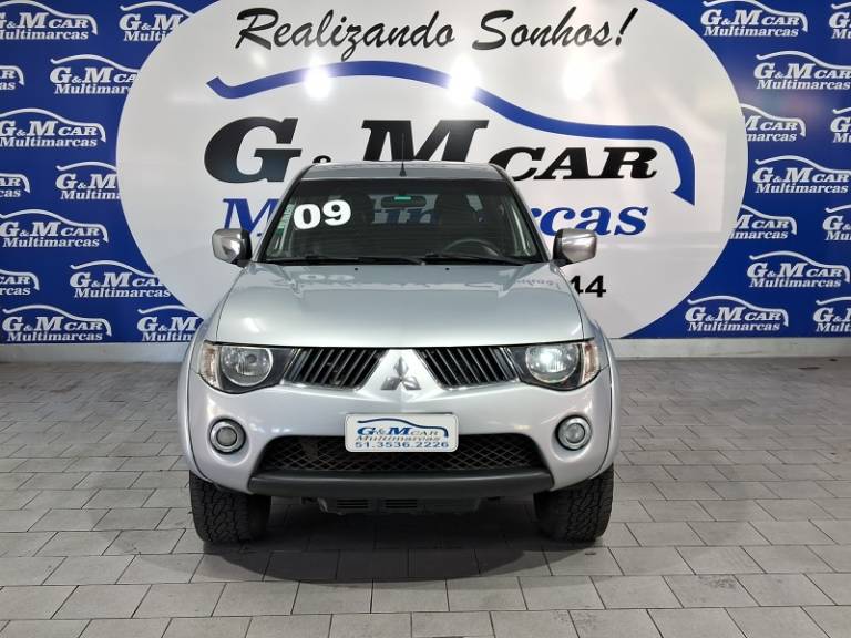MITSUBISHI - L200 TRITON - 2009/2009 - Prata - R$ 88.900,00